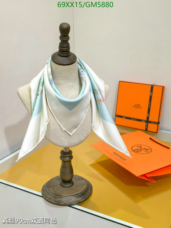 Hermes-Scarf Code: GM5880 $: 69USD