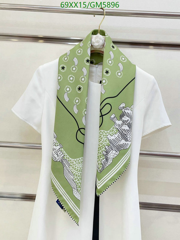 Hermes-Scarf Code: GM5896 $: 69USD