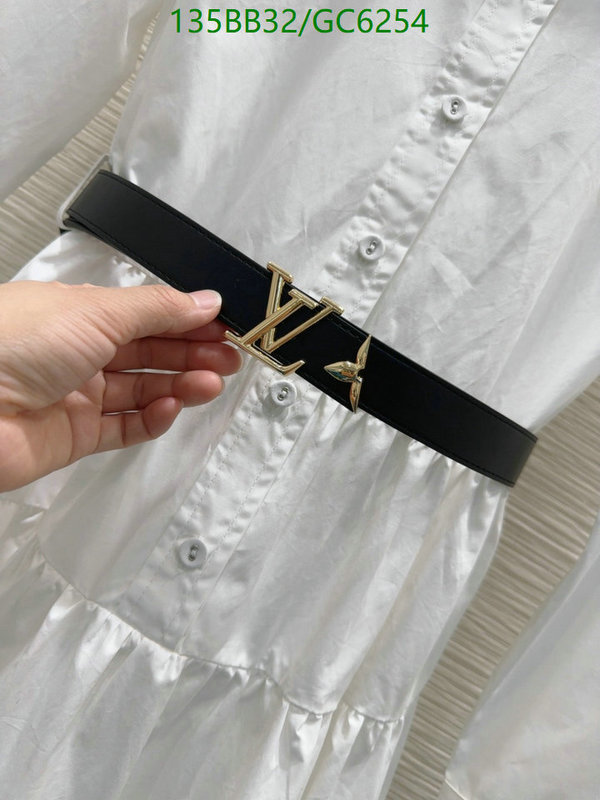 LV-Clothing Code: GC6254 $: 135USD