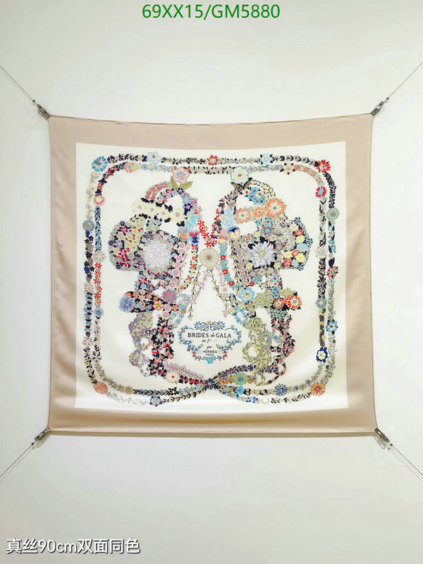 Hermes-Scarf Code: GM5880 $: 69USD
