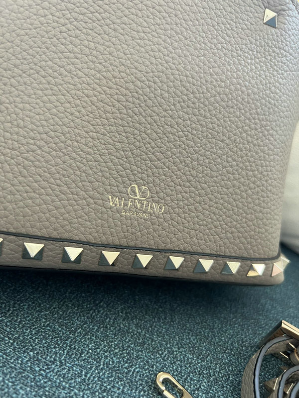 Valentino-Bag-Mirror Quality Code: GB5237 $: 265USD