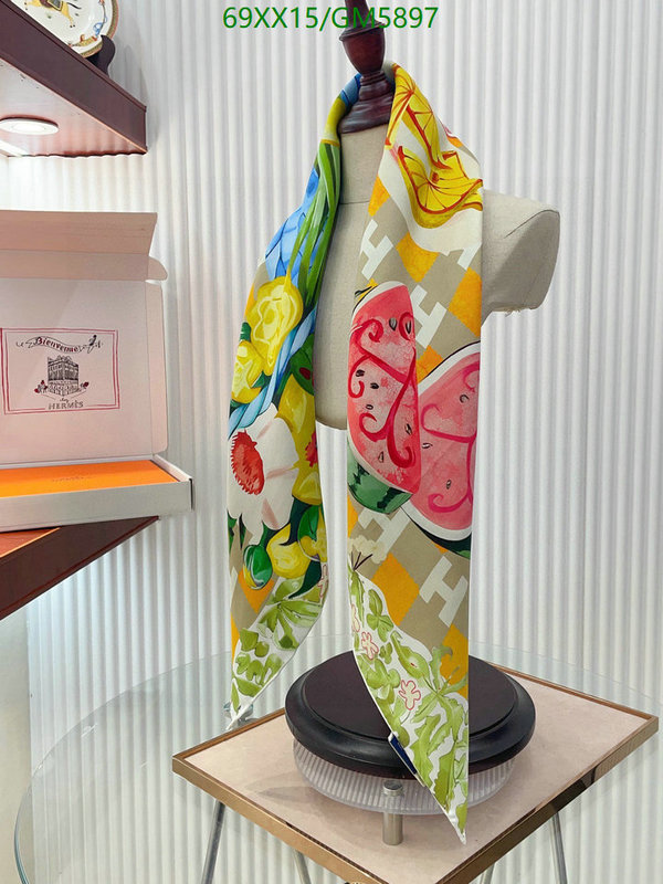 Hermes-Scarf Code: GM5897 $: 69USD