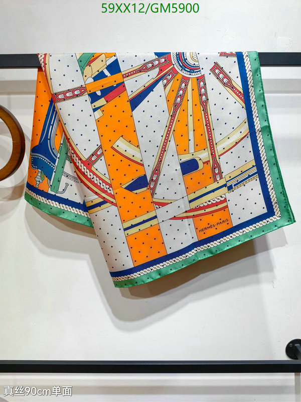 Hermes-Scarf Code: GM5900 $: 59USD