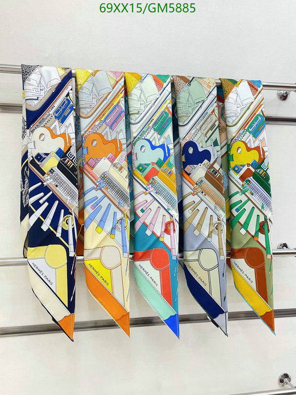 Hermes-Scarf Code: GM5885 $: 69USD