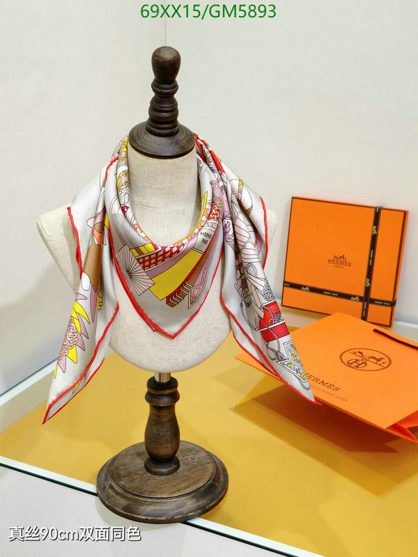 Hermes-Scarf Code: GM5893 $: 69USD