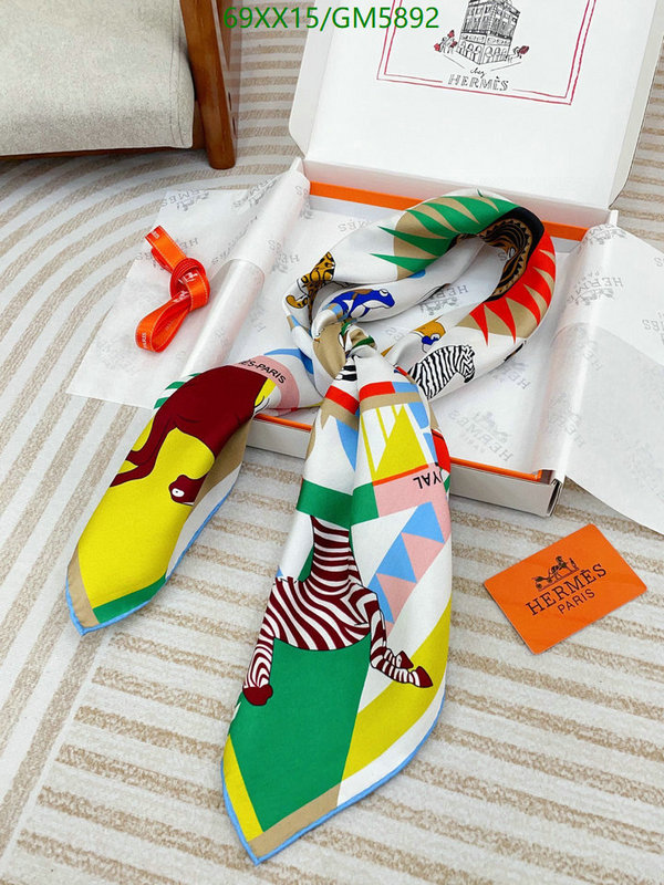 Hermes-Scarf Code: GM5892 $: 69USD