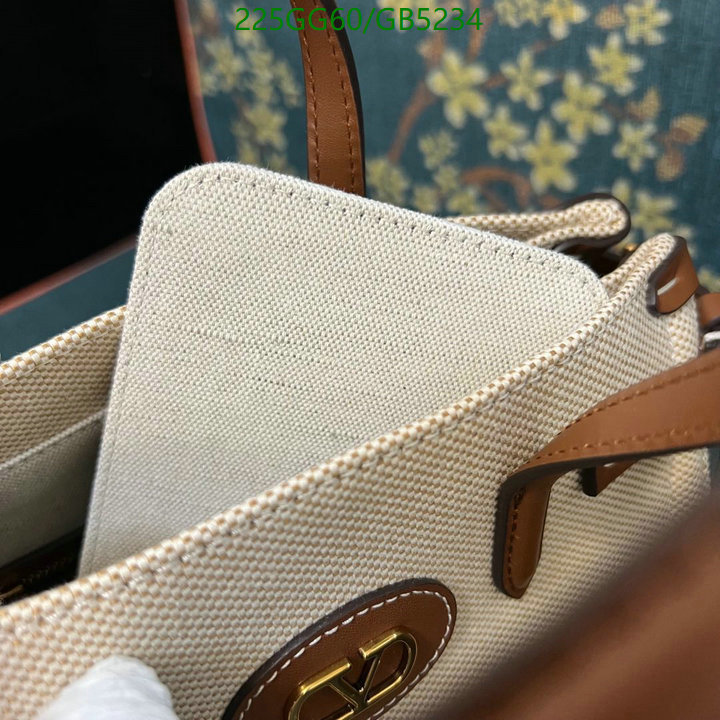 Valentino-Bag-Mirror Quality Code: GB5234 $: 225USD