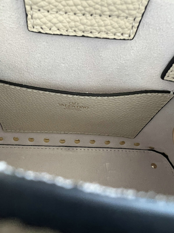 Valentino-Bag-Mirror Quality Code: GB5237 $: 265USD