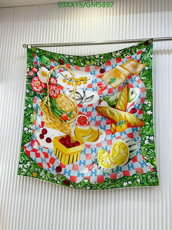 Hermes-Scarf Code: GM5897 $: 69USD