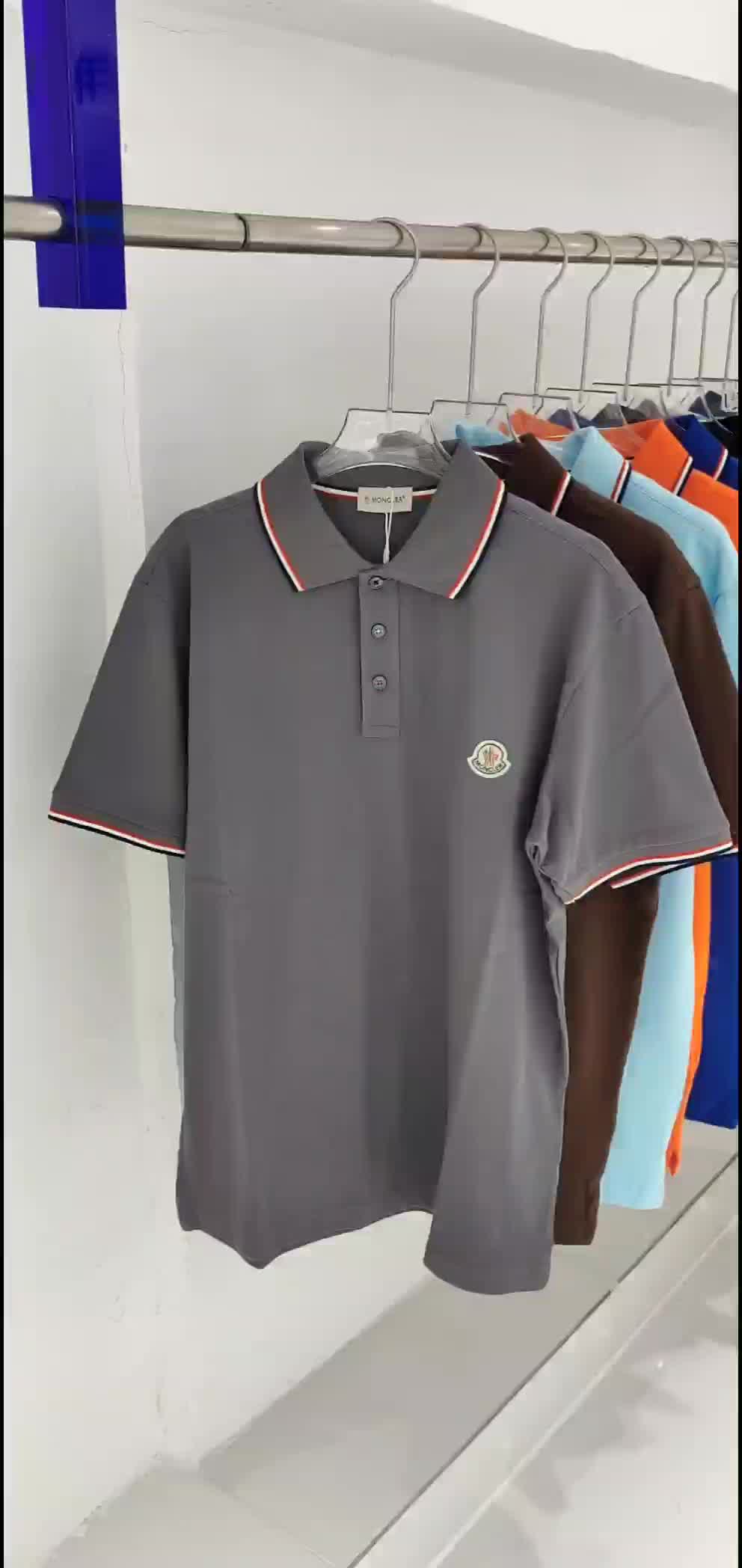 Moncler-Clothing Code: EC3731 $: 75USD