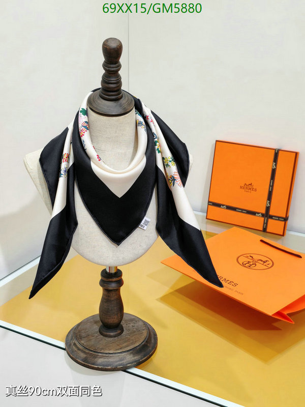 Hermes-Scarf Code: GM5880 $: 69USD