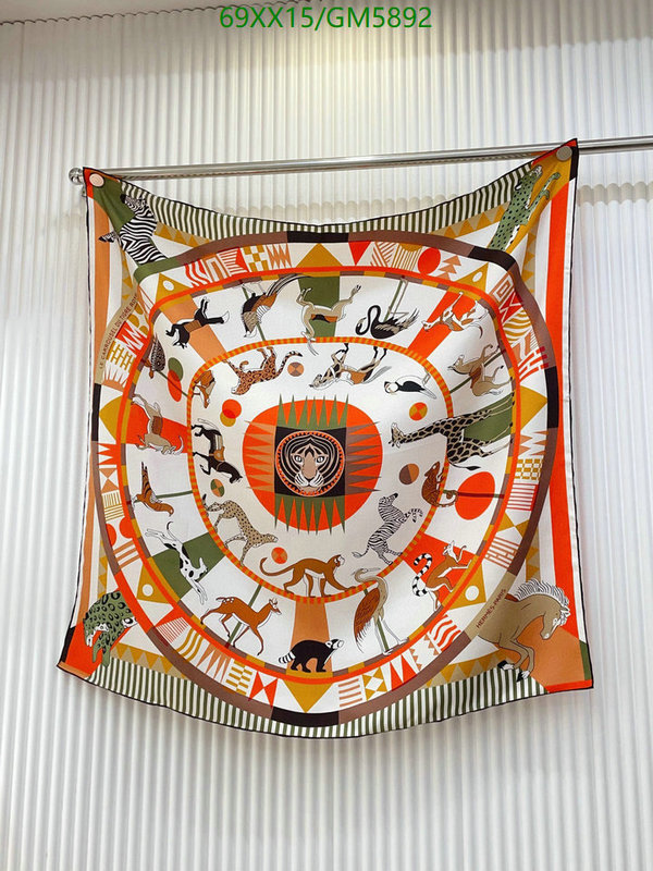 Hermes-Scarf Code: GM5892 $: 69USD
