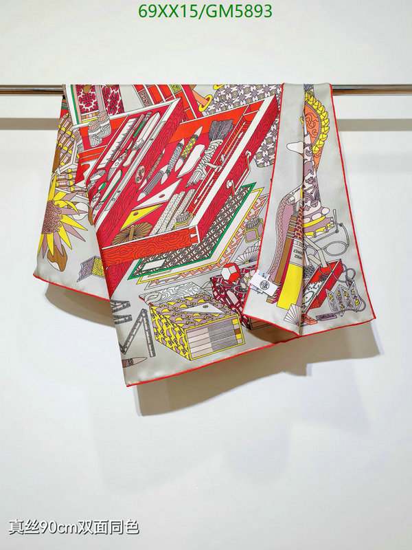 Hermes-Scarf Code: GM5893 $: 69USD