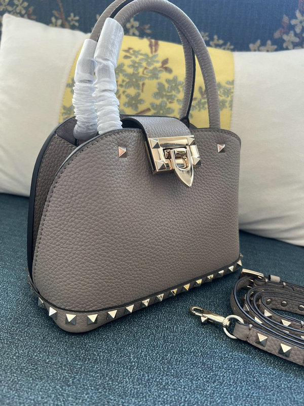 Valentino-Bag-Mirror Quality Code: GB5237 $: 265USD