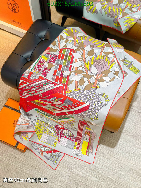 Hermes-Scarf Code: GM5893 $: 69USD