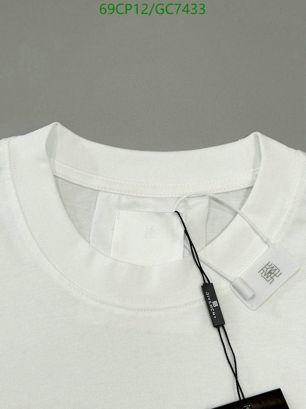 Givenchy-Clothing Code: GC7433 $: 69USD