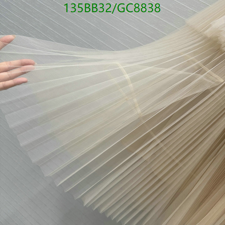 Dior-Clothing Code: GC8838 $: 135USD
