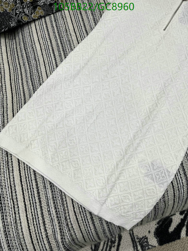 LV-Clothing Code: GC8960 $: 105USD