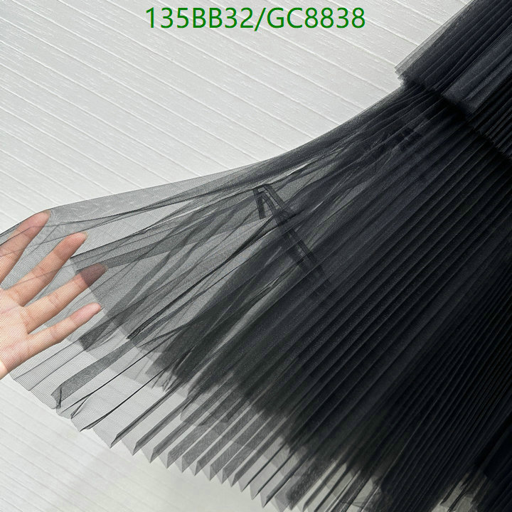 Dior-Clothing Code: GC8838 $: 135USD