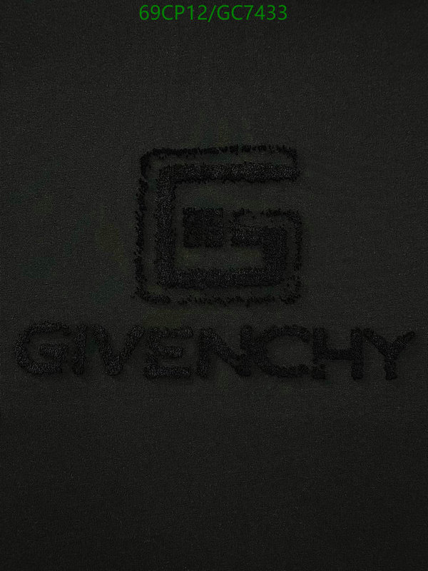 Givenchy-Clothing Code: GC7433 $: 69USD