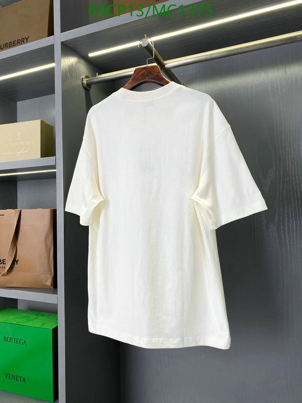 Burberry-Clothing Code: MC1375 $: 69USD