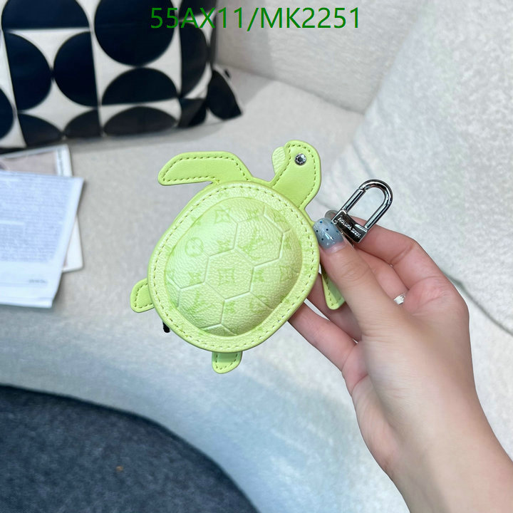 LV-Key pendant Code: MK2251 $: 55USD
