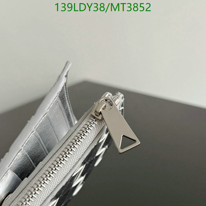 BV-Wallet Mirror Quality Code: MT3852 $: 139USD