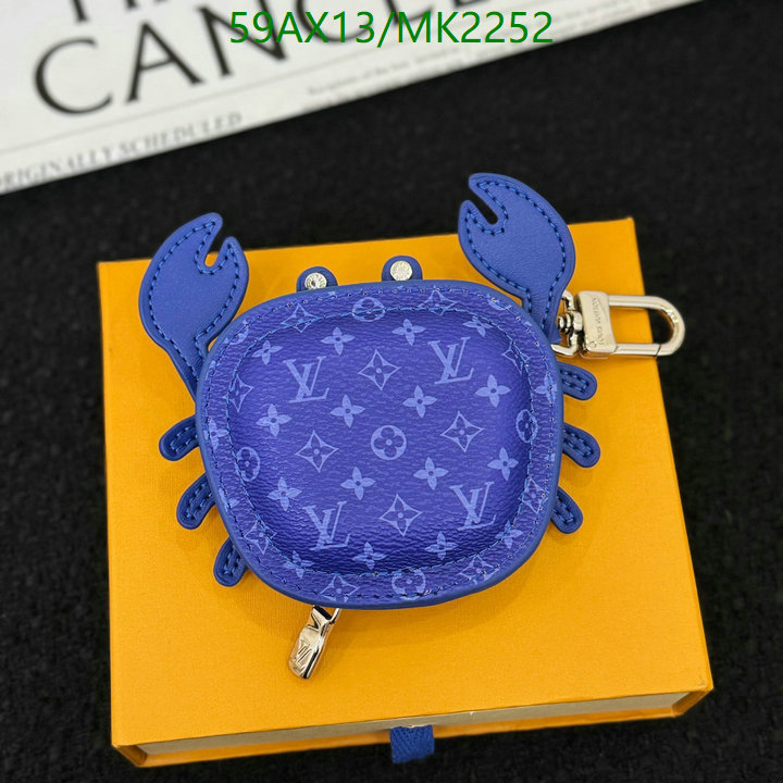 LV-Key pendant Code: MK2252 $: 59USD