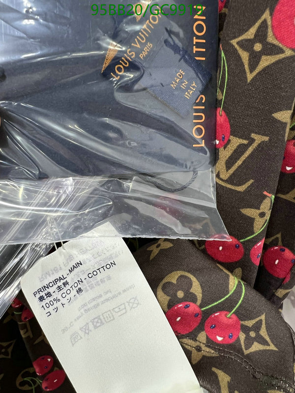 LV-Clothing Code: GC9919 $: 95USD
