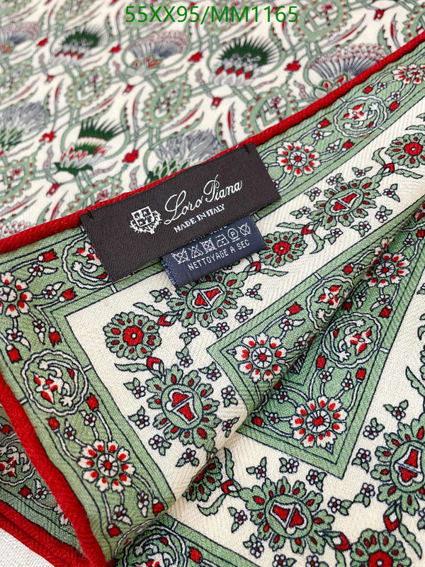 Loro Piana-Scarf Code: MM1165 $: 55USD