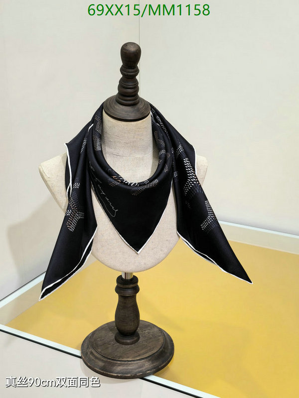 Goyard-Scarf Code: MM1158 $: 69USD