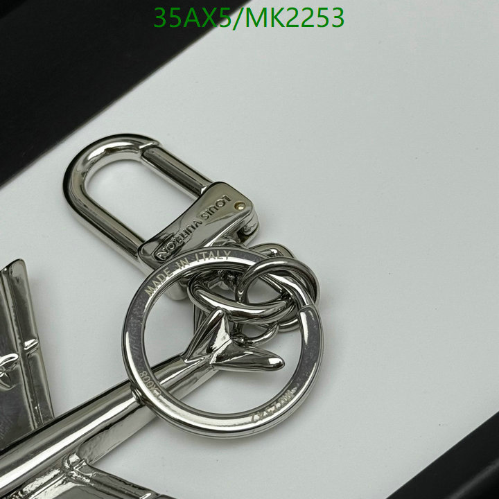 LV-Key pendant Code: MK2253 $: 35USD