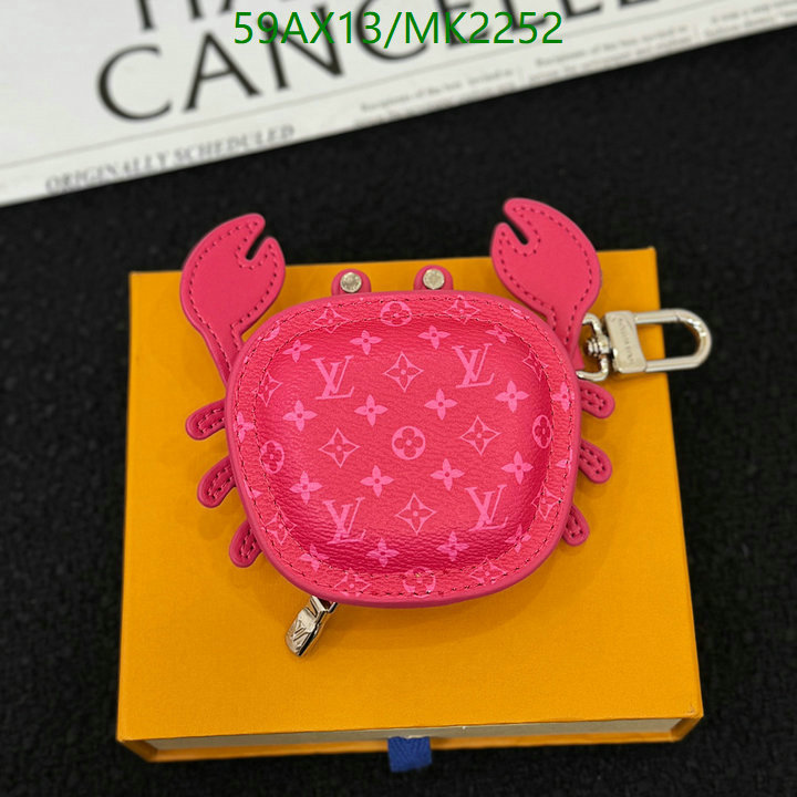 LV-Key pendant Code: MK2252 $: 59USD