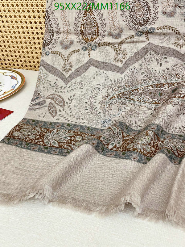 Loro Piana-Scarf Code: MM1166 $: 95USD