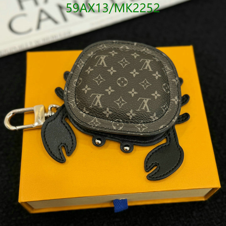 LV-Key pendant Code: MK2252 $: 59USD