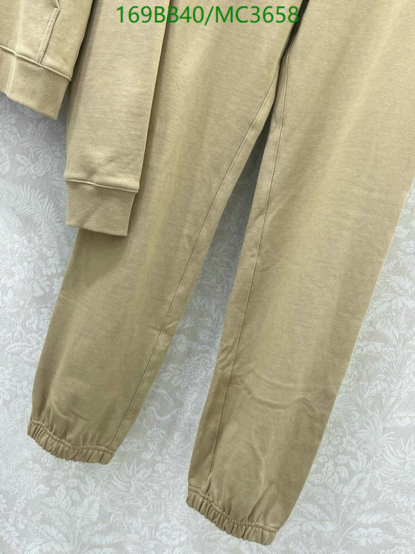 Burberry-Clothing Code: MC3658 $: 169USD