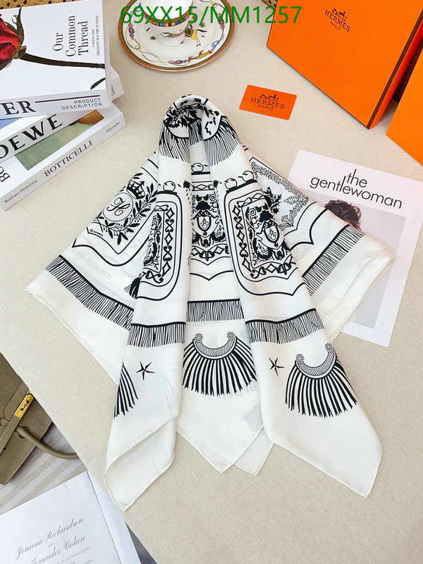 Hermes-Scarf Code: MM1257 $: 69USD