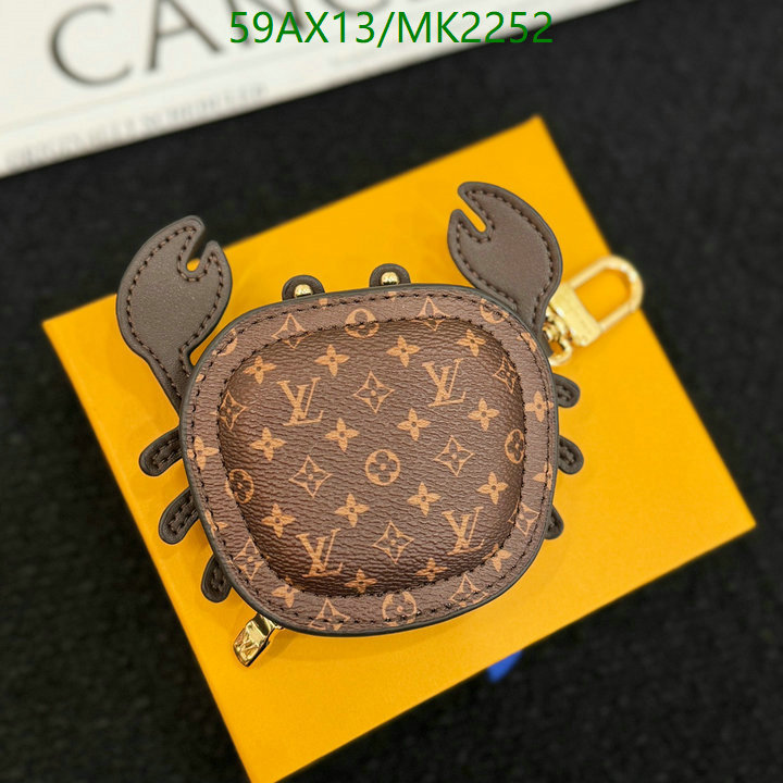 LV-Key pendant Code: MK2252 $: 59USD