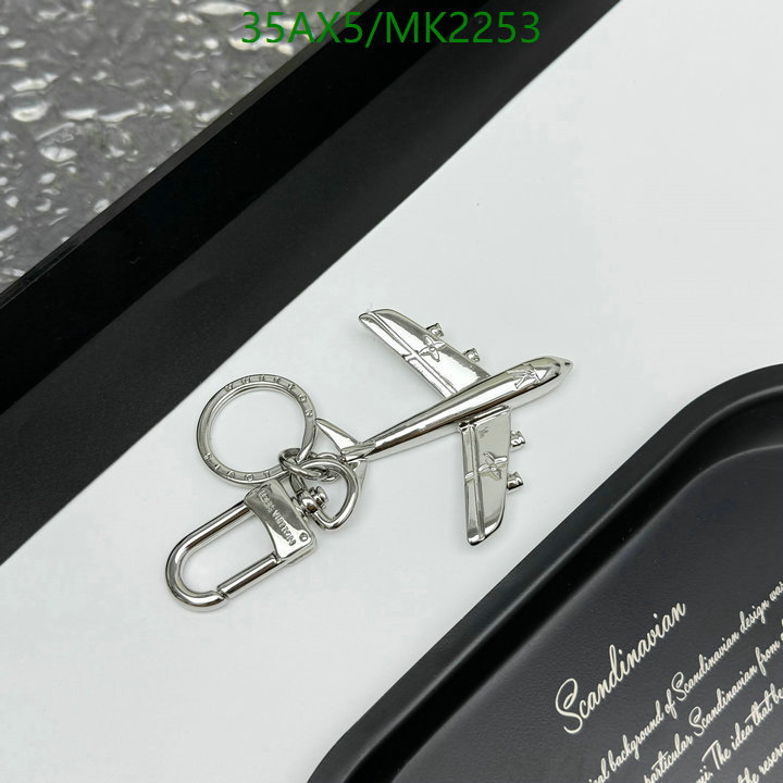 LV-Key pendant Code: MK2253 $: 35USD
