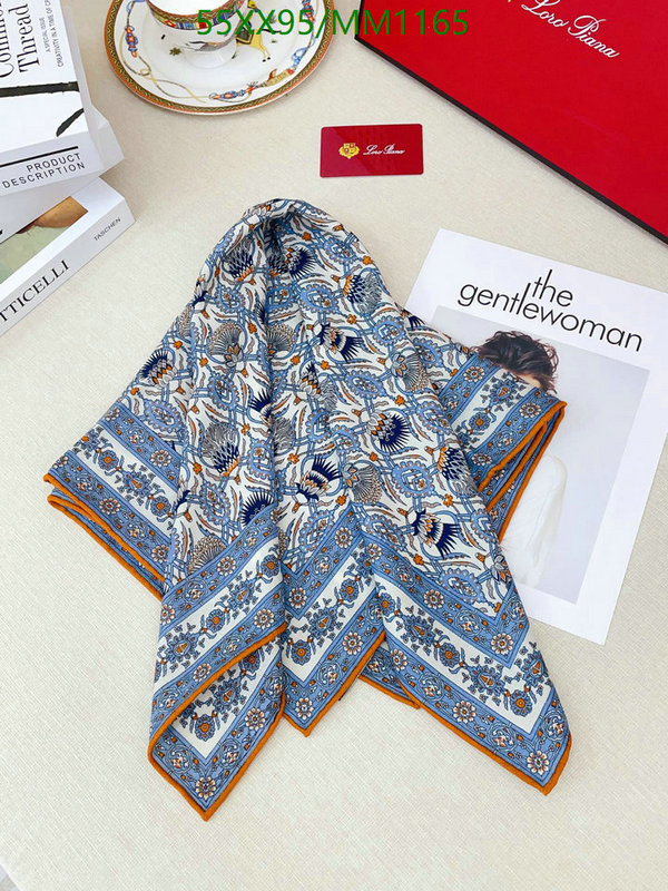 Loro Piana-Scarf Code: MM1165 $: 55USD