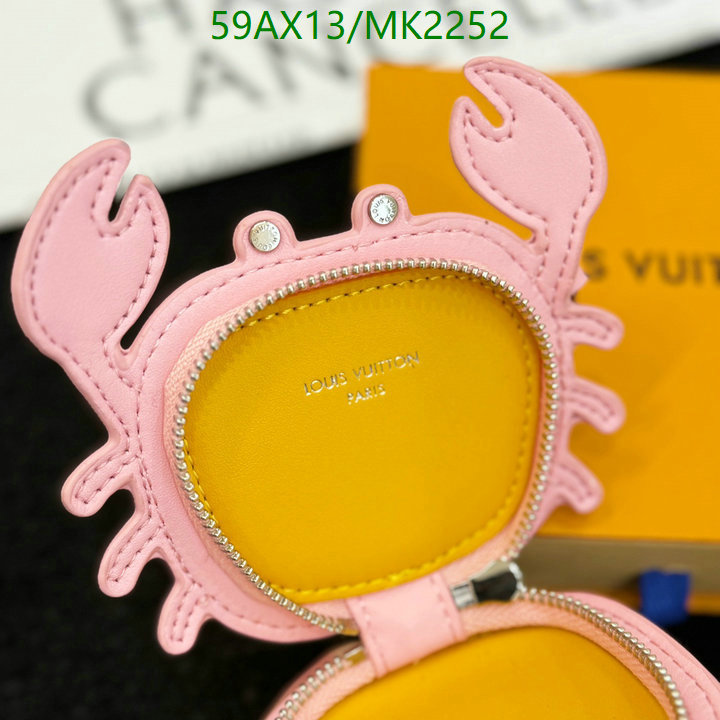 LV-Key pendant Code: MK2252 $: 59USD