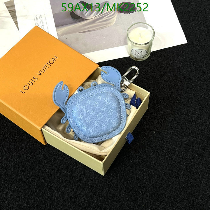 LV-Key pendant Code: MK2252 $: 59USD