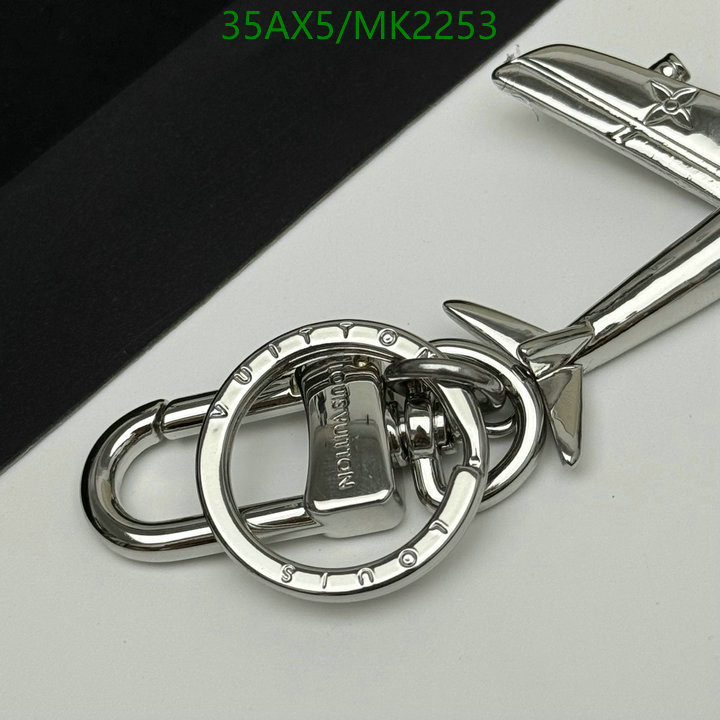LV-Key pendant Code: MK2253 $: 35USD