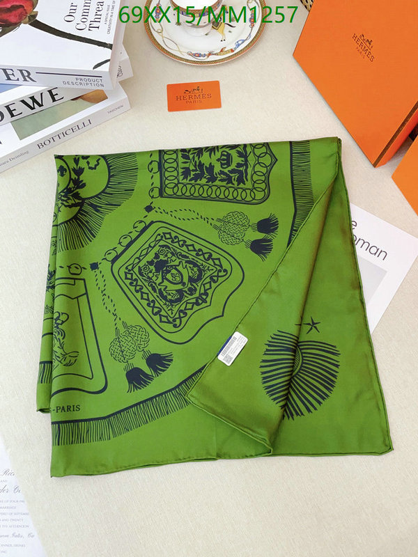 Hermes-Scarf Code: MM1257 $: 69USD