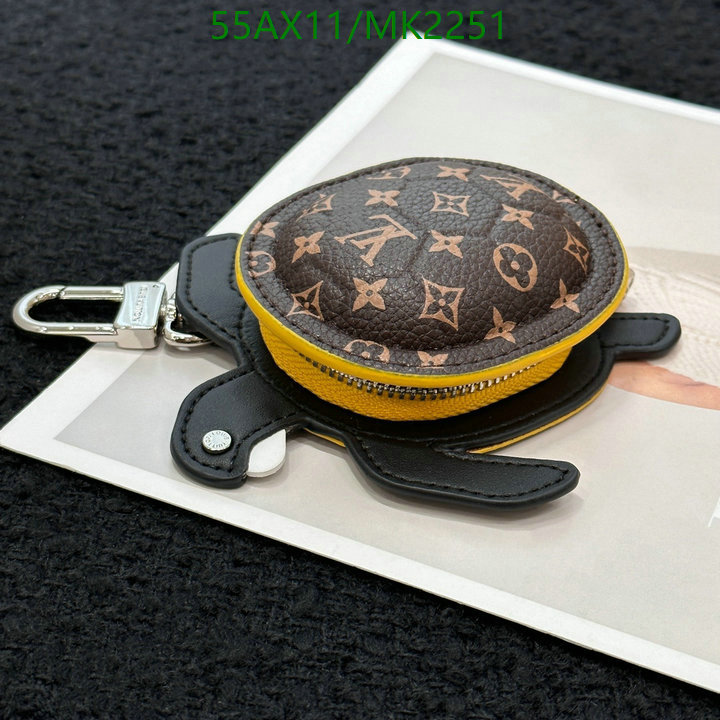 LV-Key pendant Code: MK2251 $: 55USD