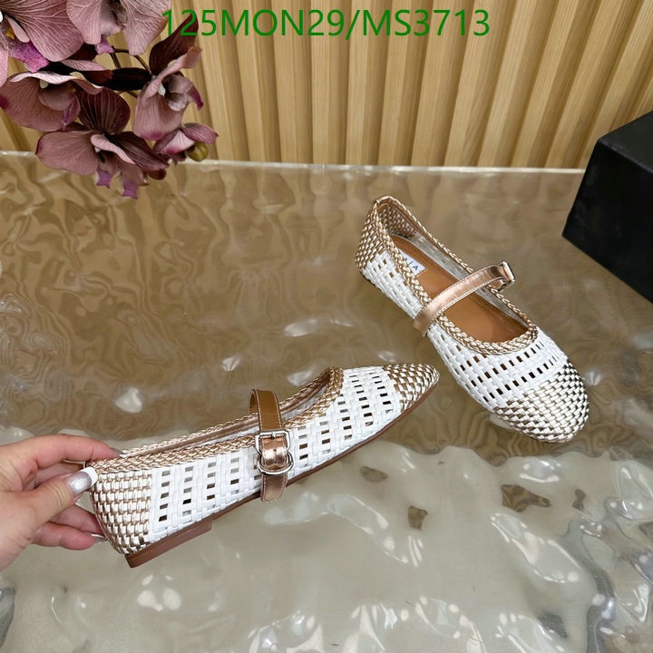 ALAIA-Women Shoes Code: MS3713 $: 125USD