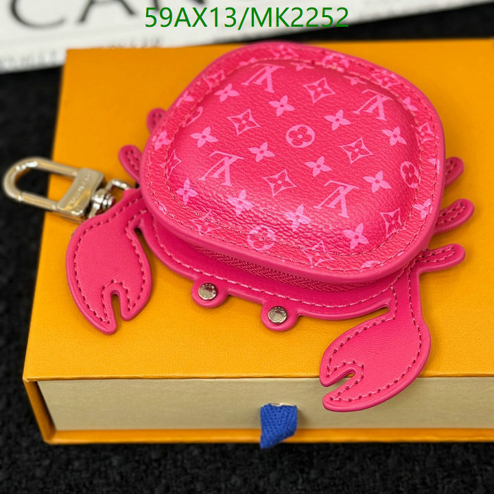 LV-Key pendant Code: MK2252 $: 59USD