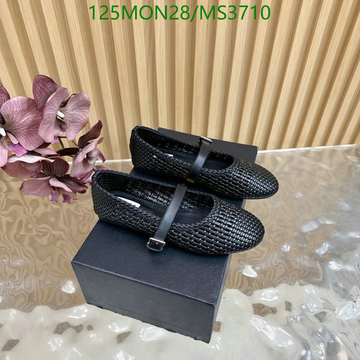ALAIA-Women Shoes Code: MS3710 $: 125USD