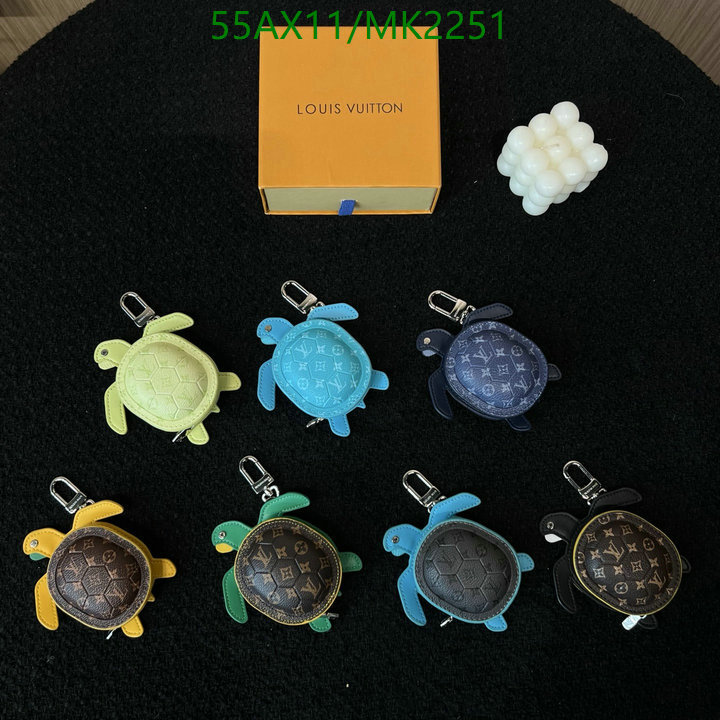 LV-Key pendant Code: MK2251 $: 55USD