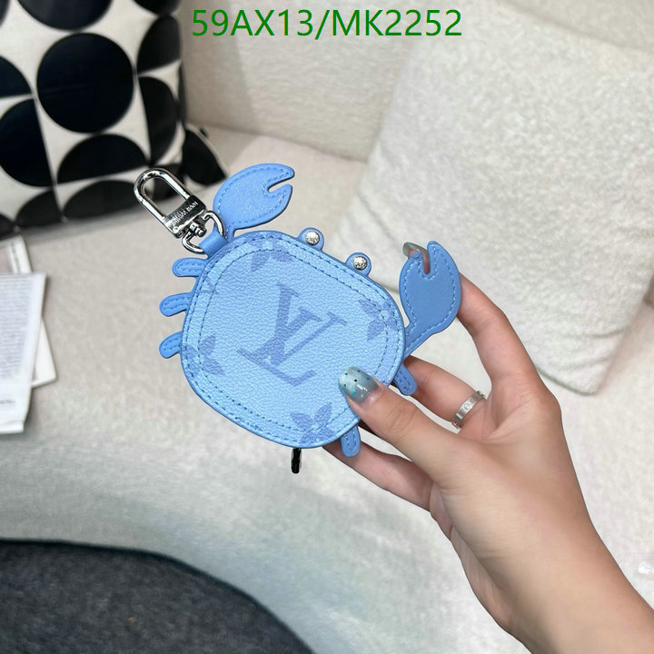 LV-Key pendant Code: MK2252 $: 59USD